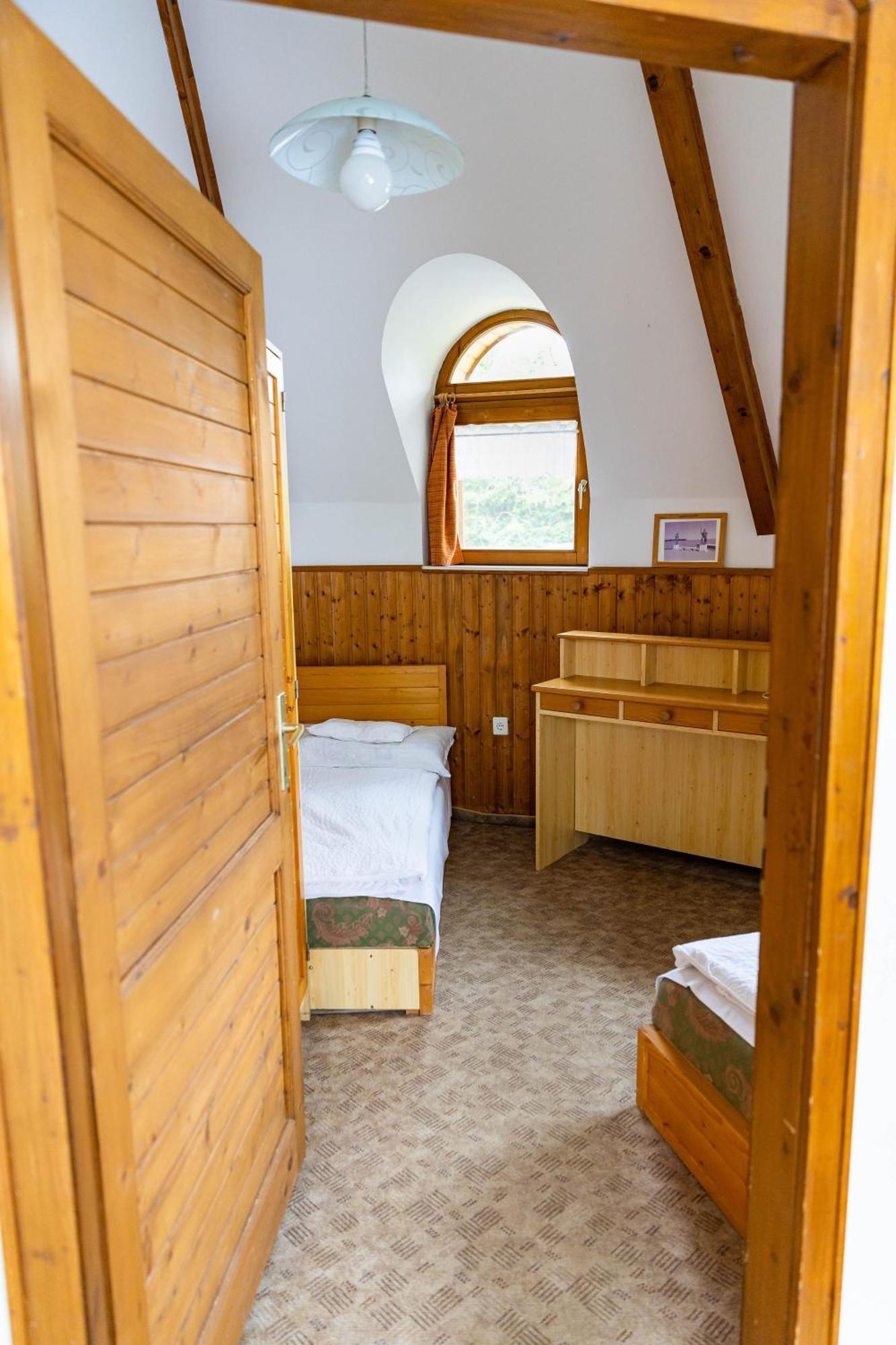 Gesztenye Nyaralopark Balatonudvari Exteriör bild