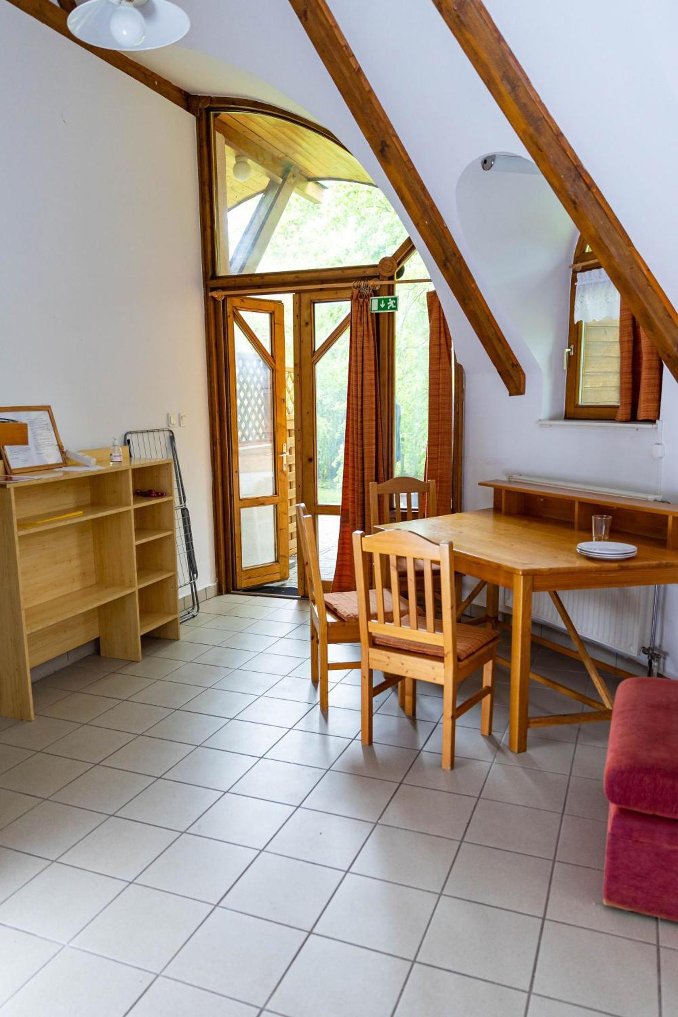 Gesztenye Nyaralopark Balatonudvari Exteriör bild