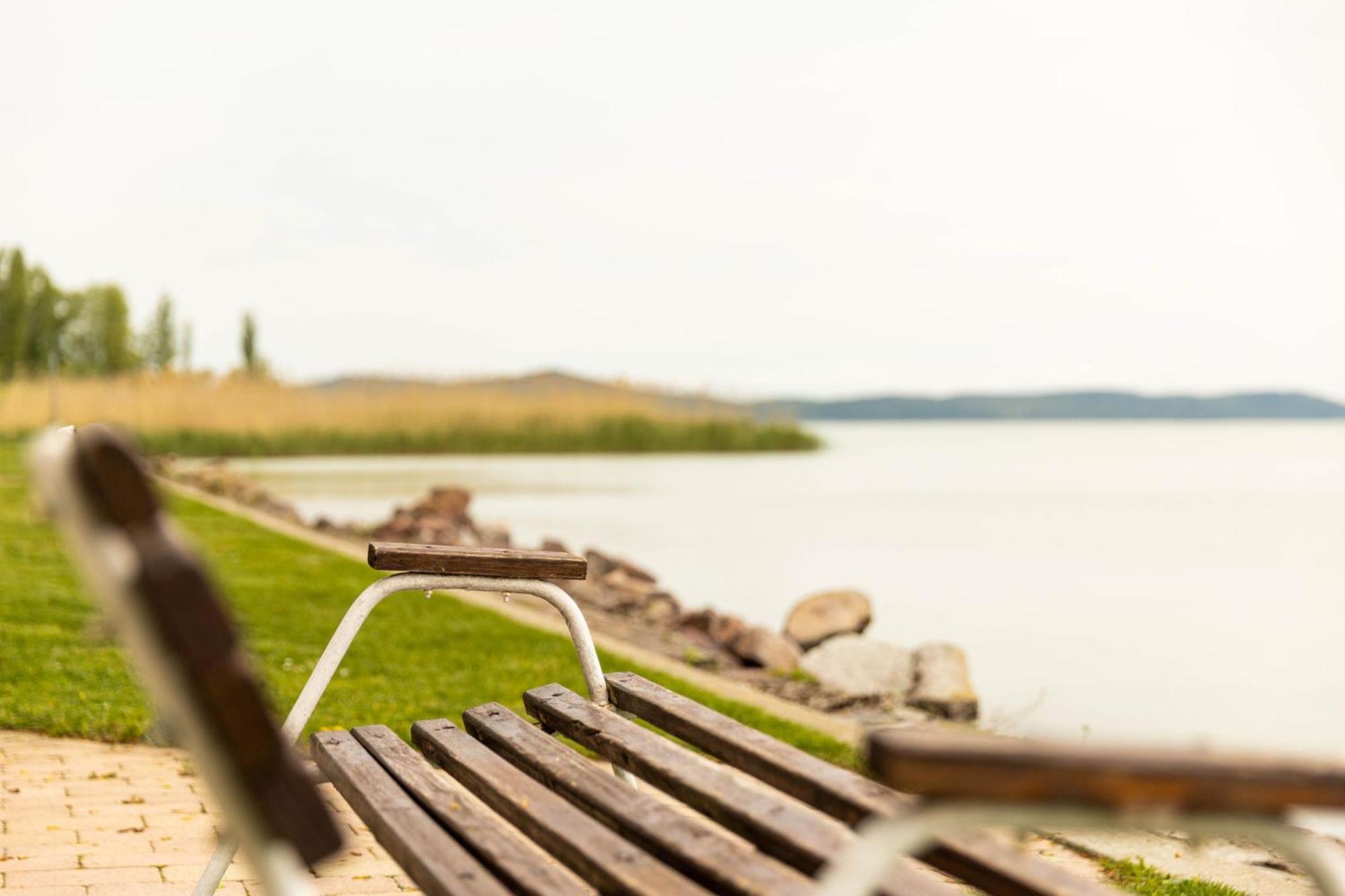 Gesztenye Nyaralopark Balatonudvari Exteriör bild
