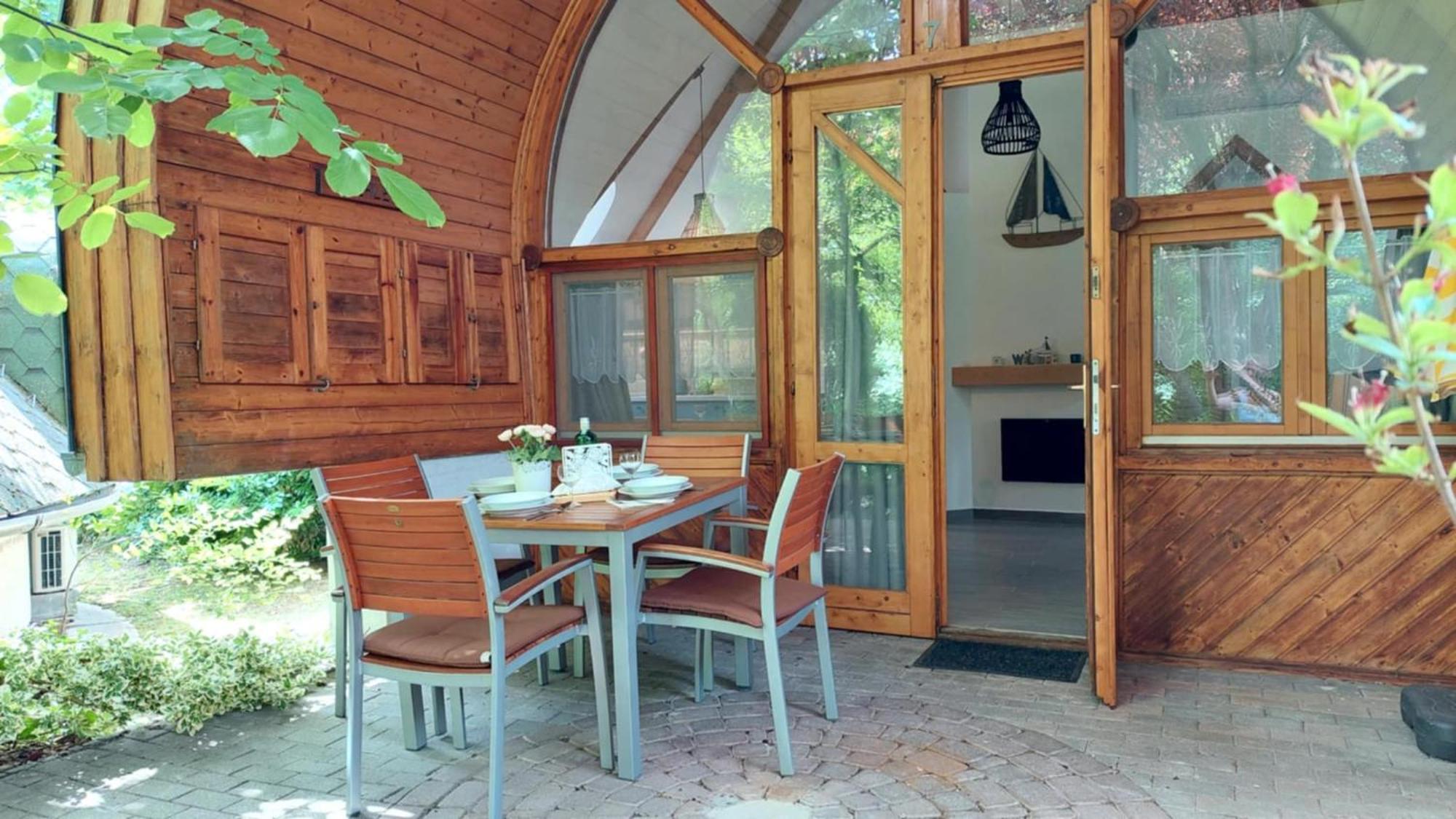 Gesztenye Nyaralopark Balatonudvari Exteriör bild
